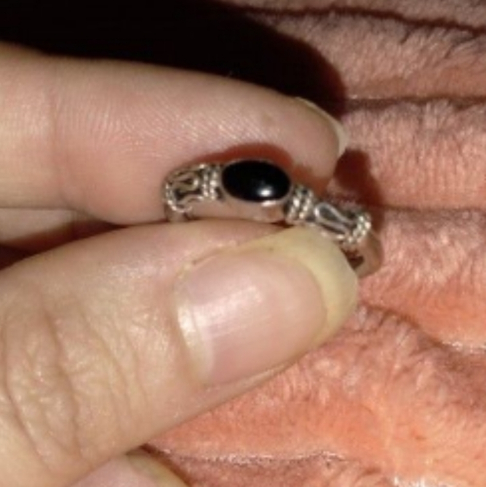 Unique sterling silver black onyx size 7 ring